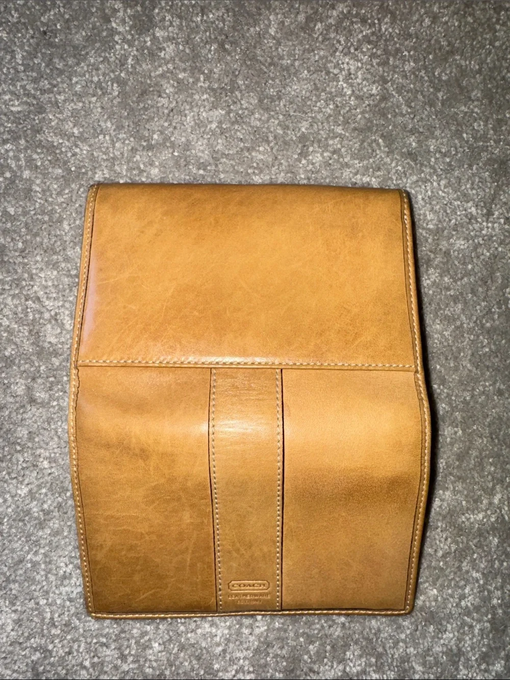 Coach Vintage British Tan Soho Small Buckle Flap Shoulder Bag w/Matching Wallet - Picture 16 of 16